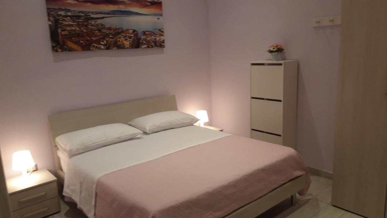 Apartmán La Dimora Di Dora Neapol Exteriér fotografie
