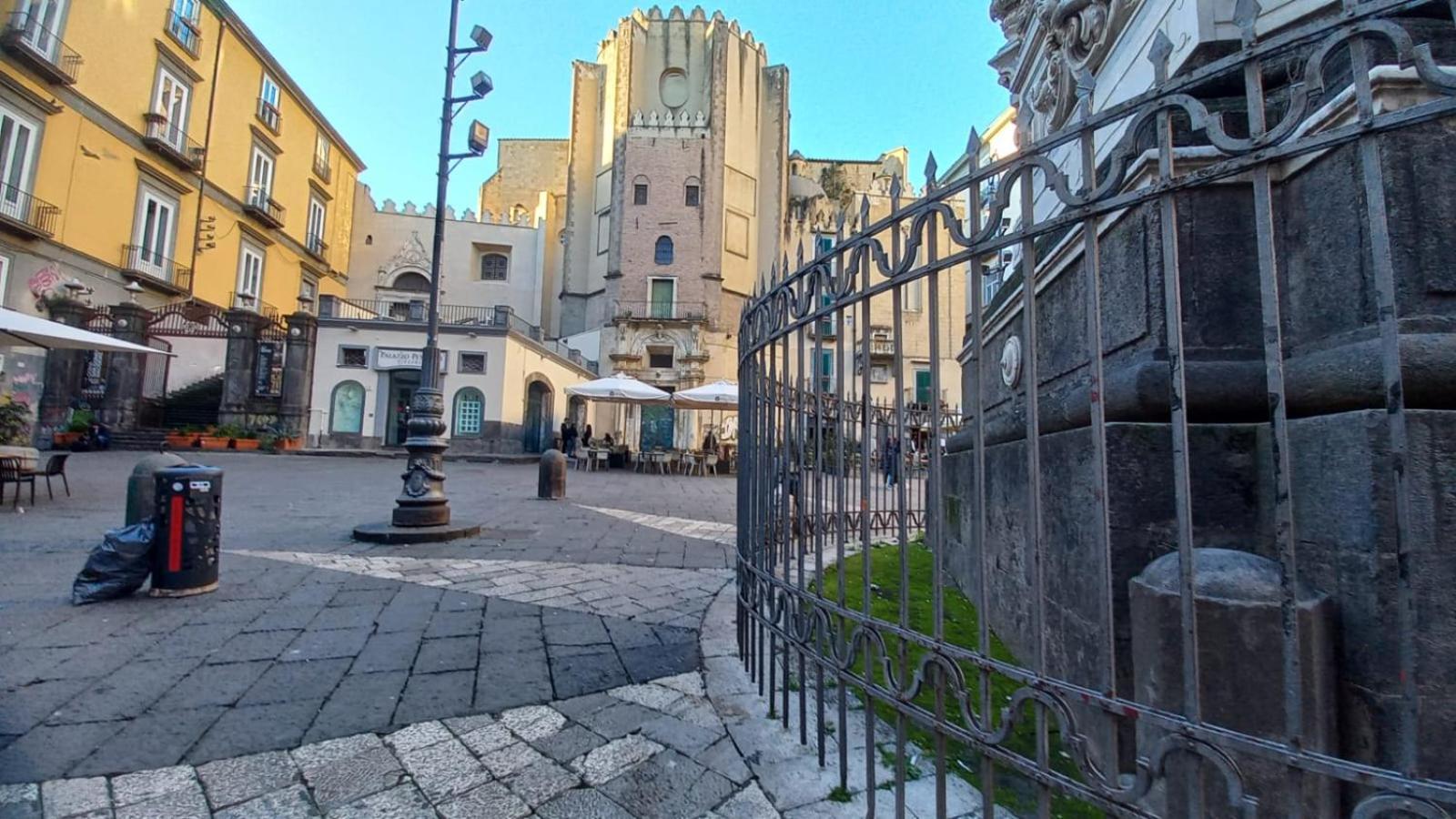Apartmán La Dimora Di Dora Neapol Exteriér fotografie