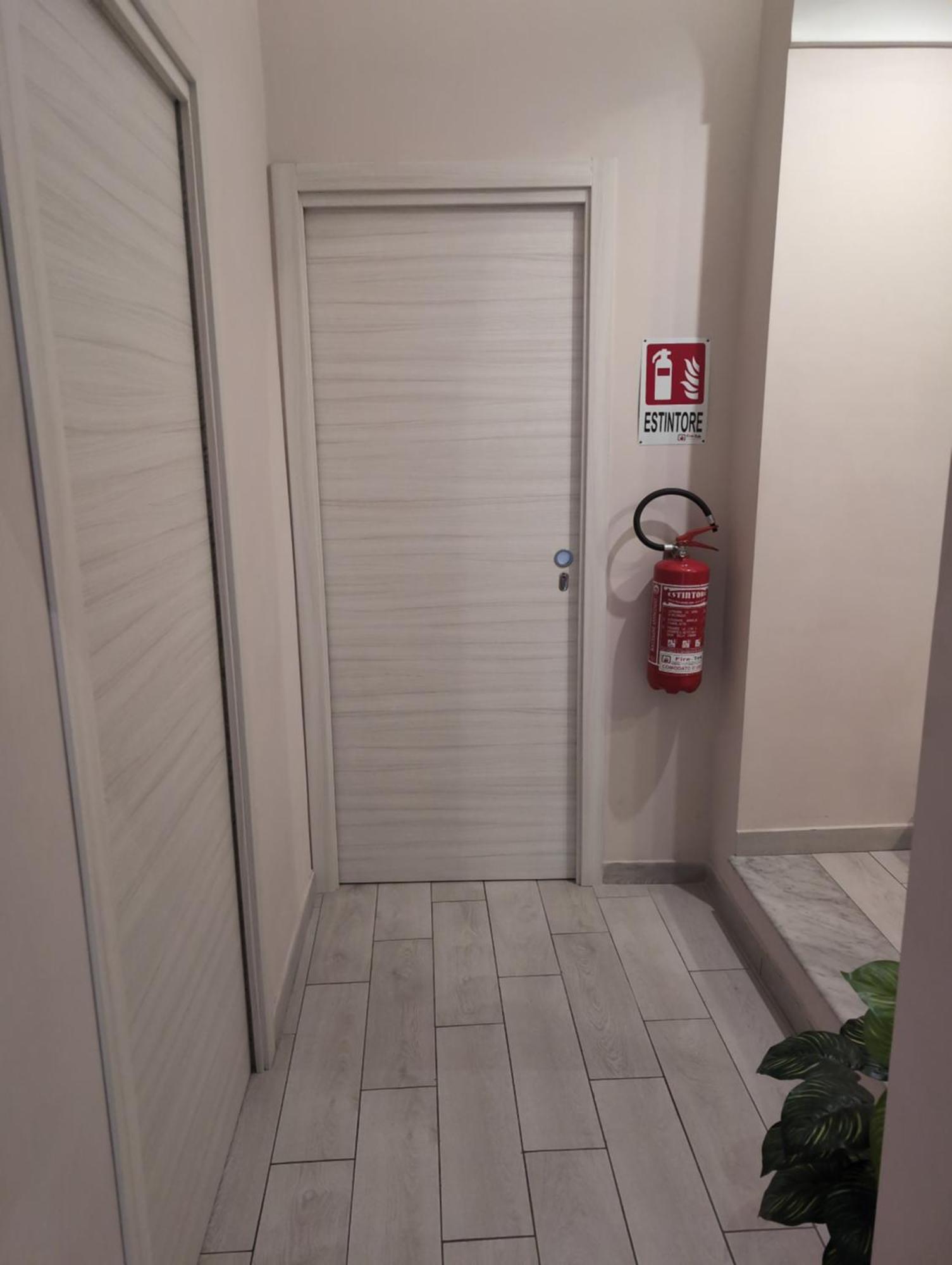 Apartmán La Dimora Di Dora Neapol Exteriér fotografie